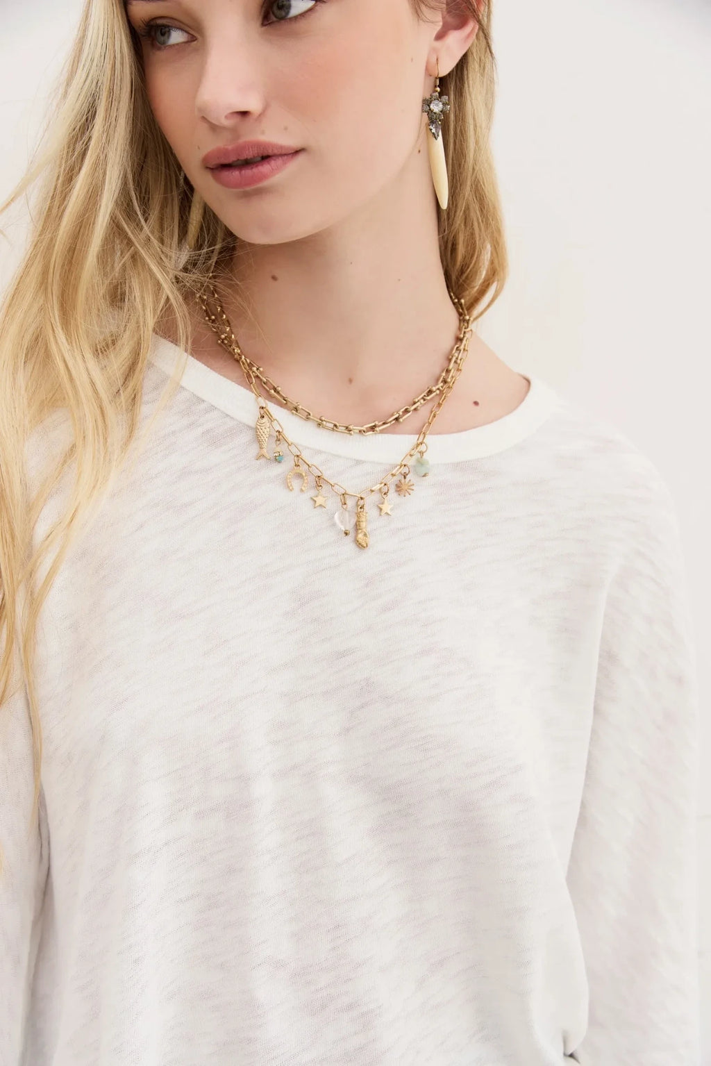 REMERA VALE ANCHA