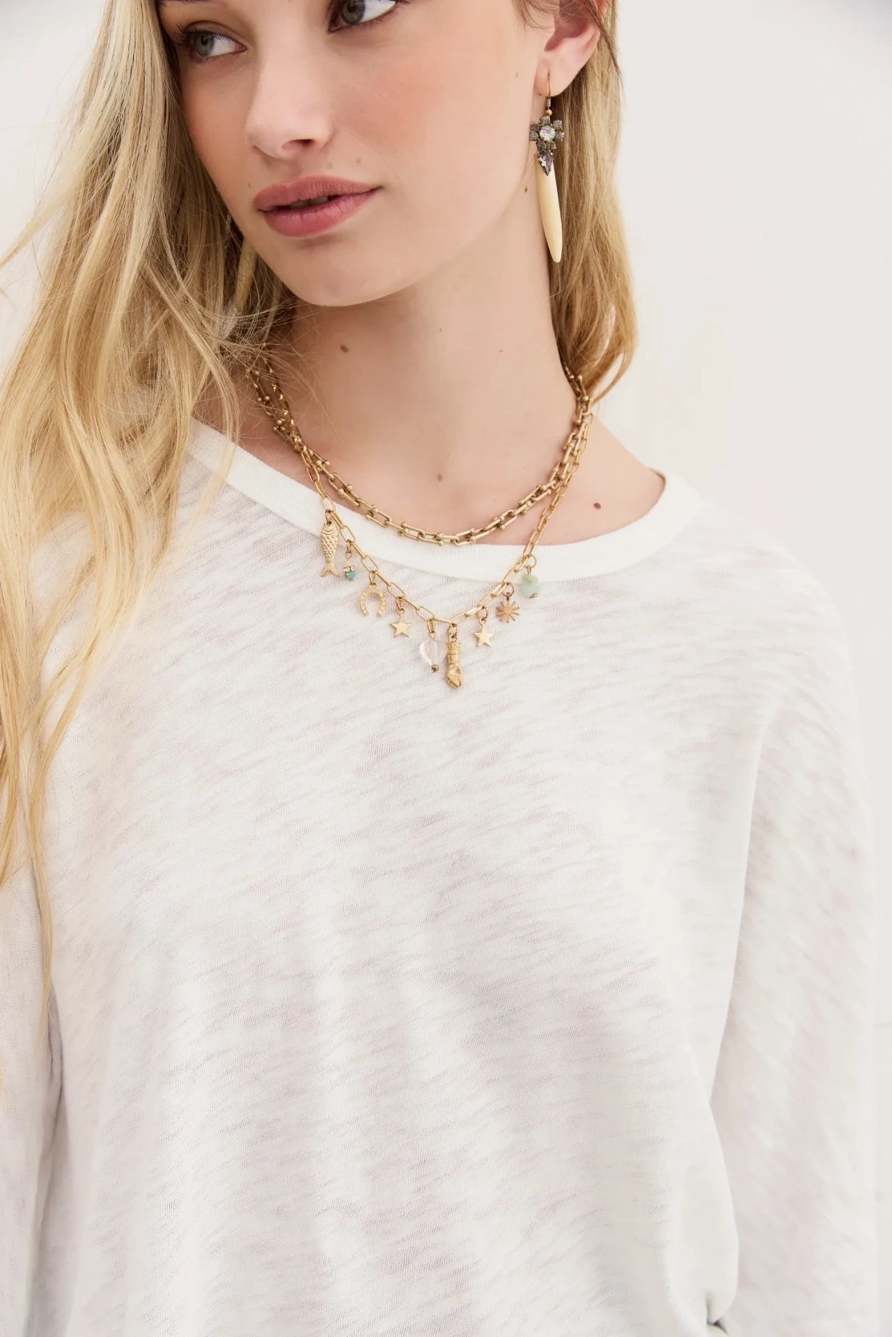 REMERA VALE ANCHA