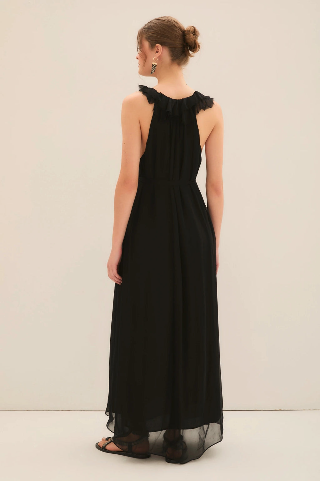 VESTIDO ROMANCE FRILLS