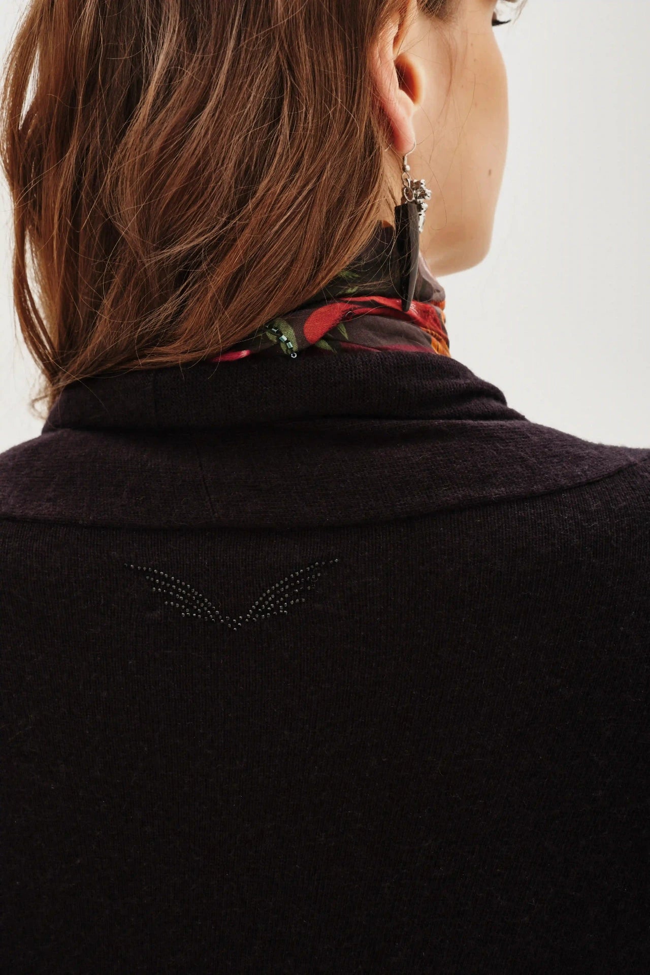 CARDIGAN THROW