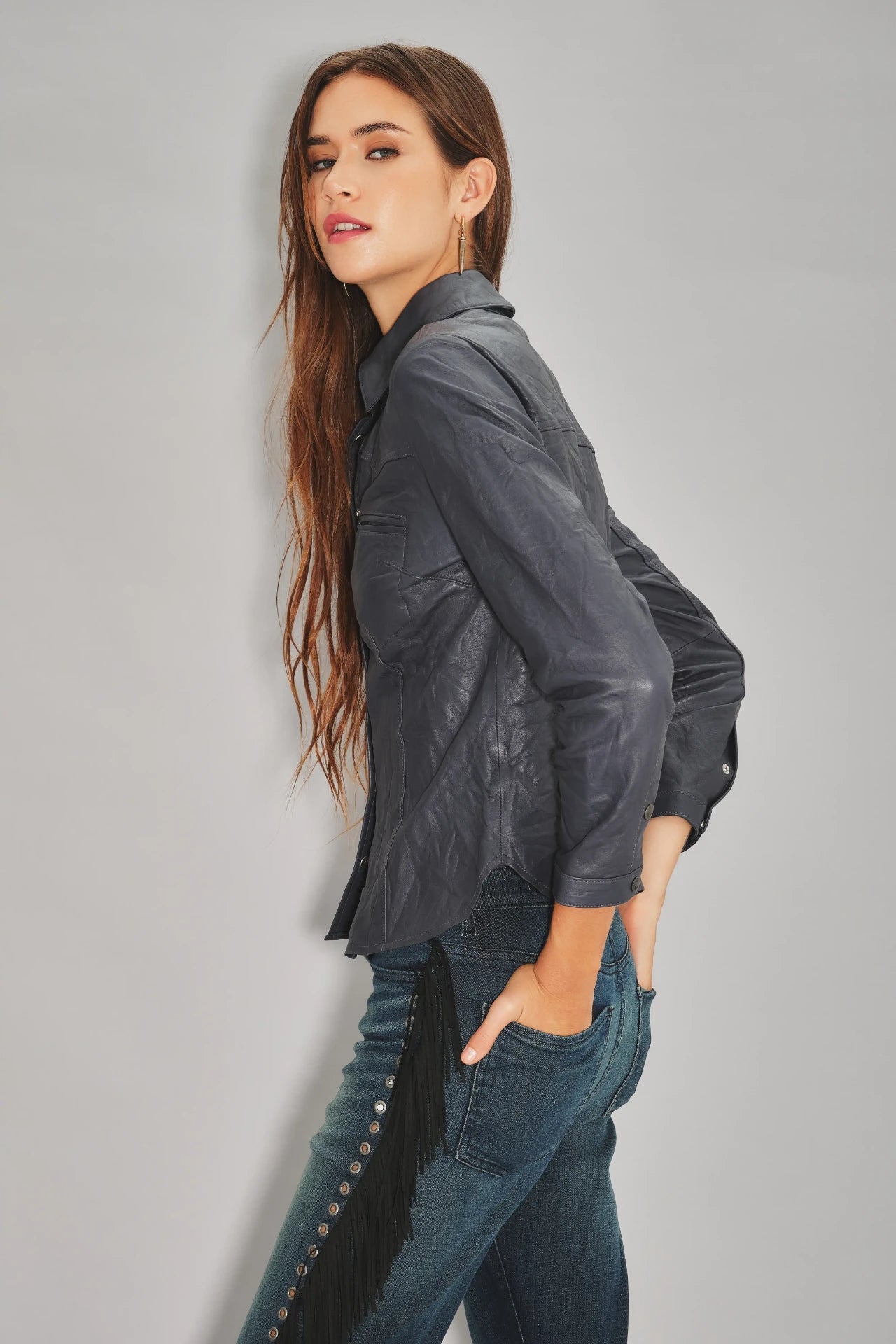 CAMISA BELLOTA CUERO
