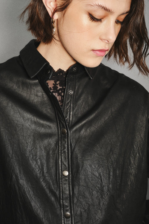 CAMISA BOYS CUERO