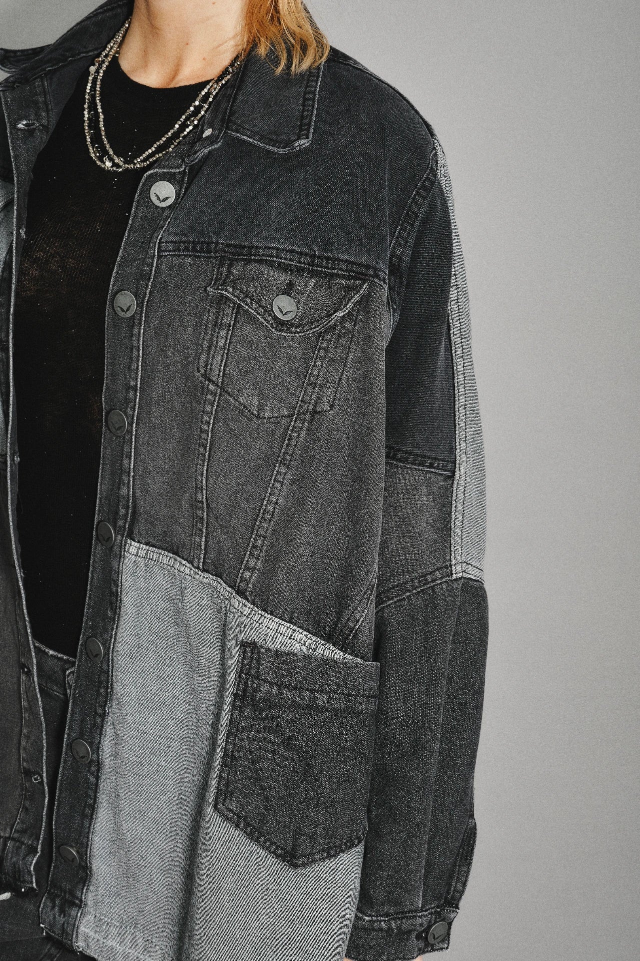 CAMPERA PATCH BLACK