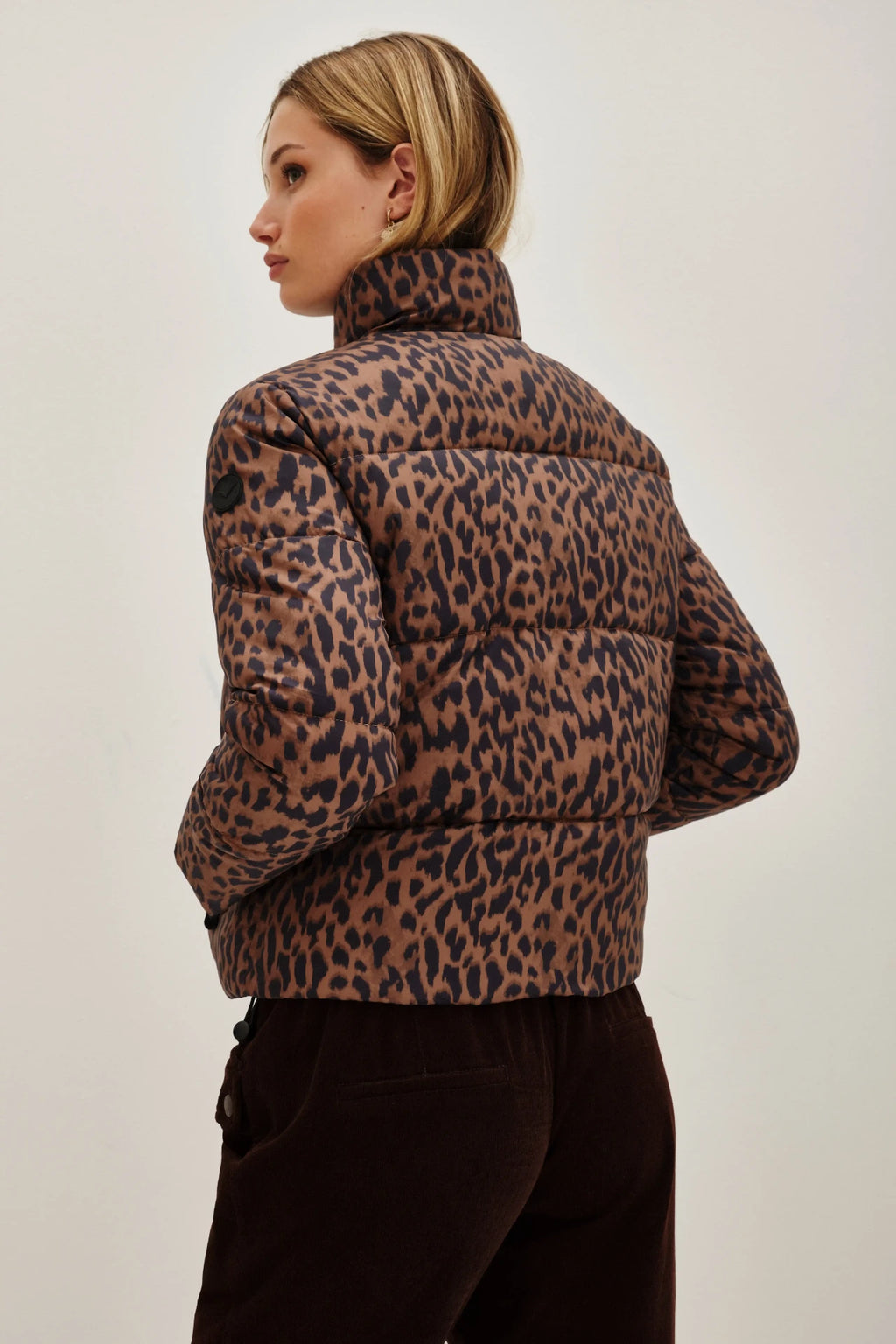 CAMPERA BHALI ANIMAL