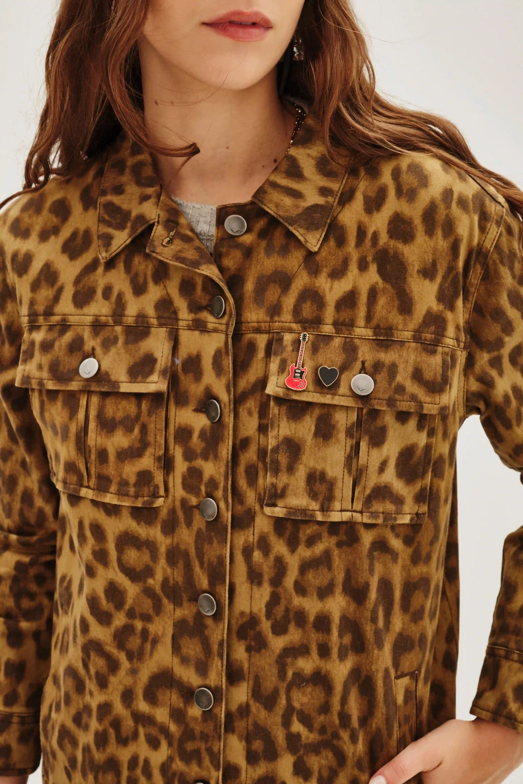 CAMPERA CANVAS LEOPARD