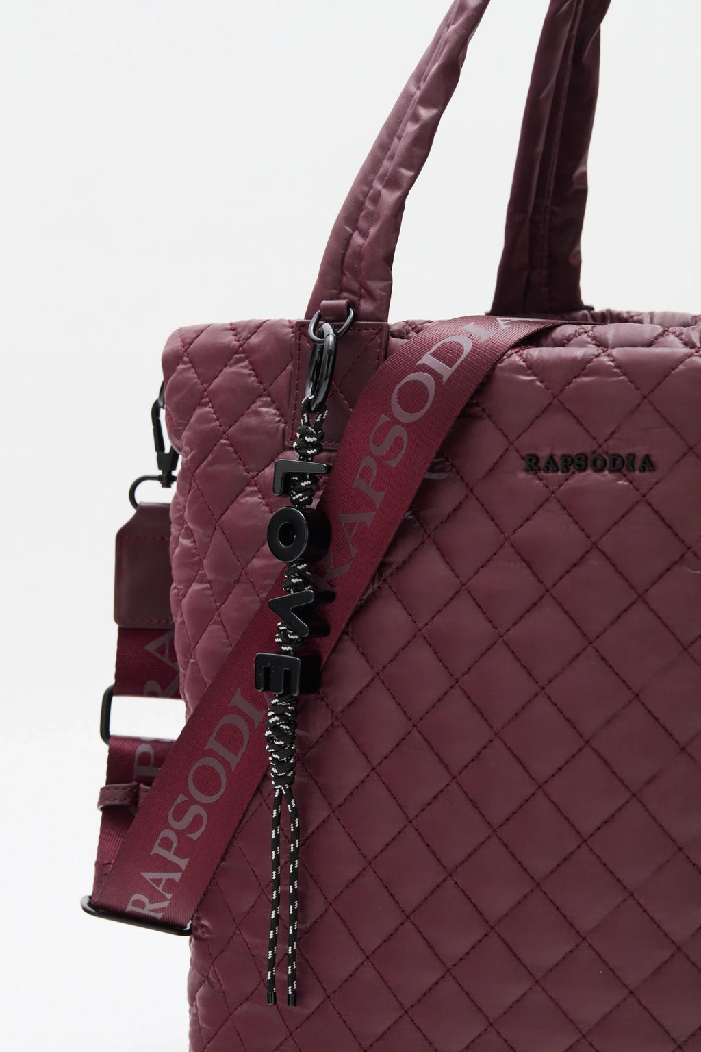 CARTERA TOTE MAXI LOVE MATELASSE