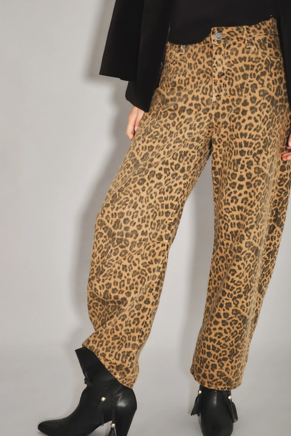JEAN BARREL SID LEOPARD
