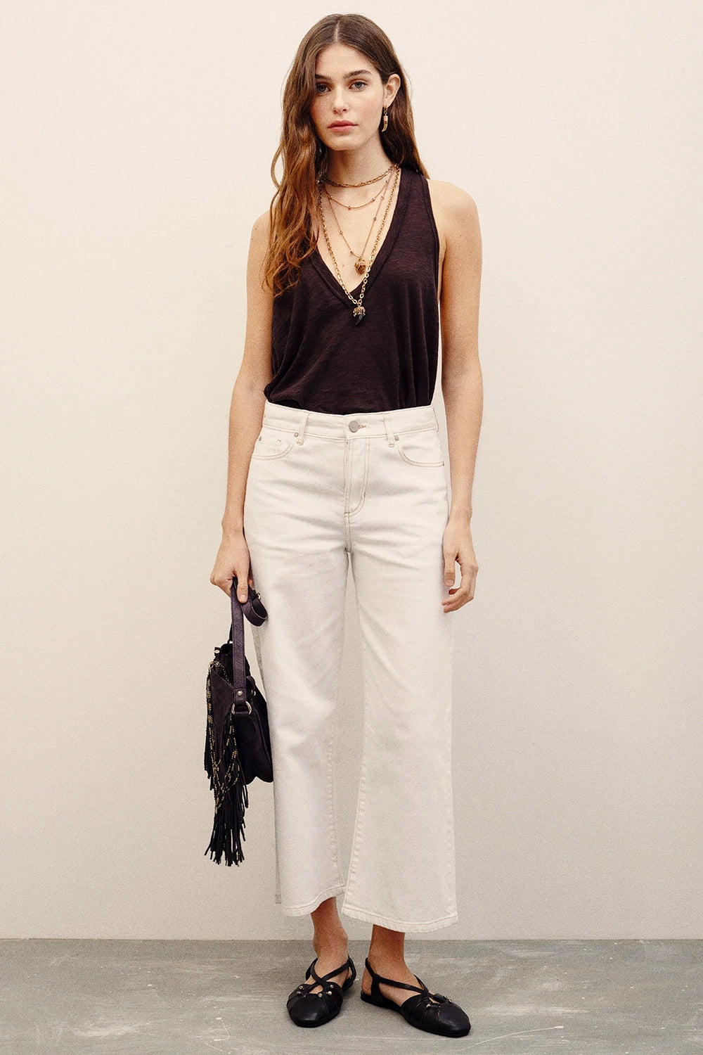 jean crop sand white