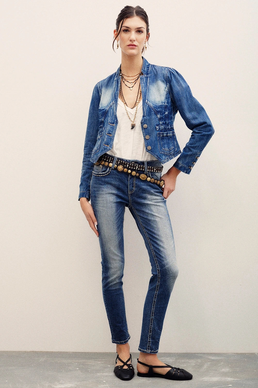 jean dylan blue