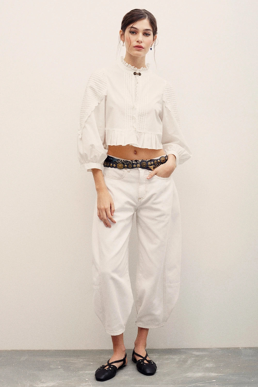 jean nomadik sand white