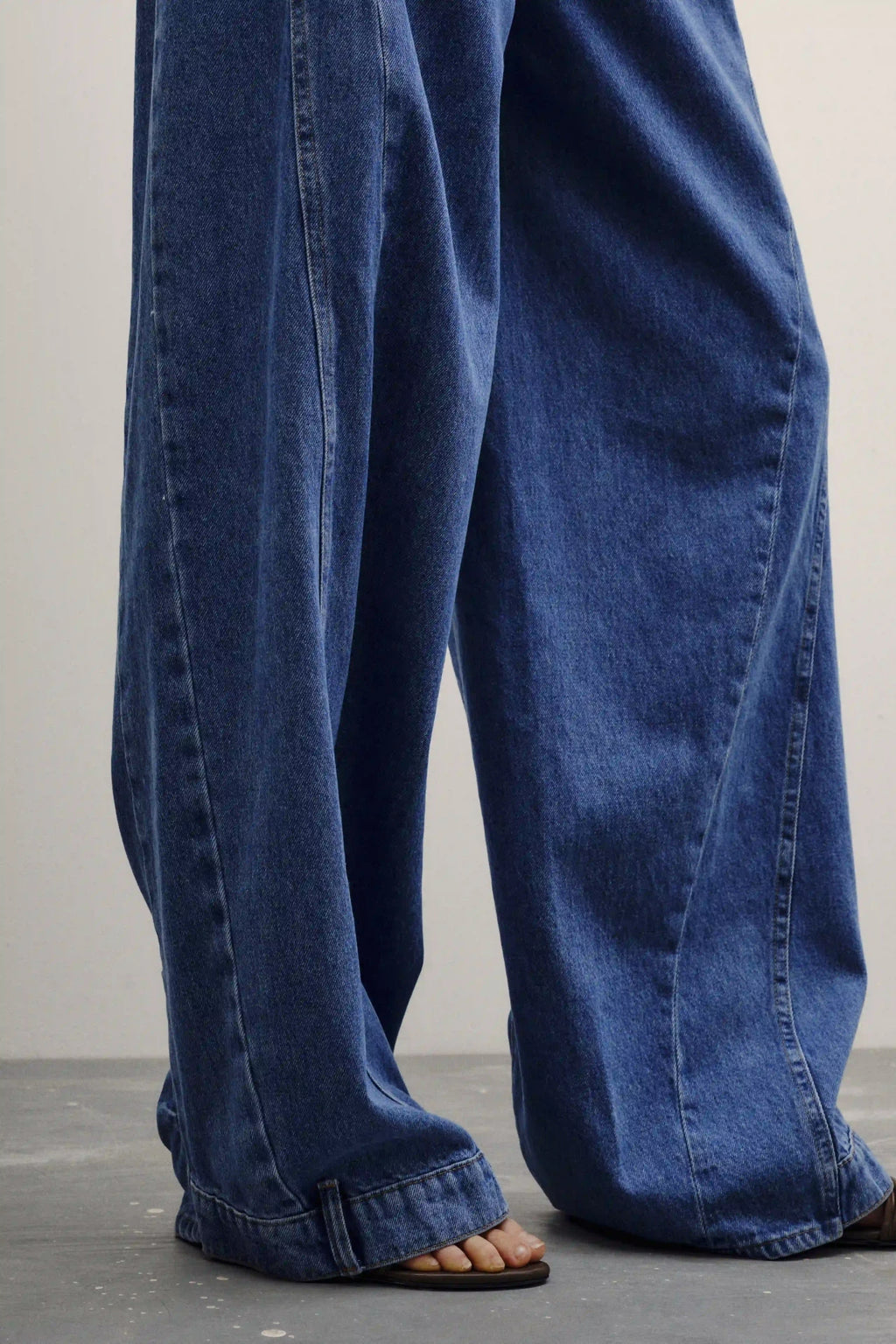 jean trash blue