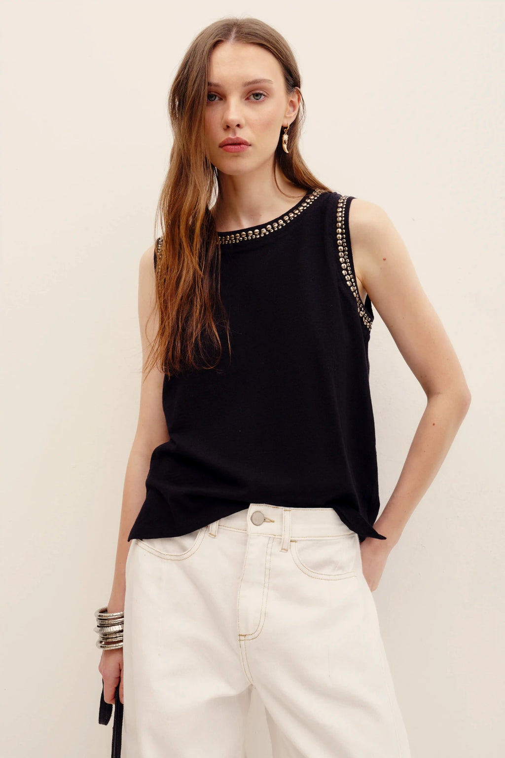 musculosa metalic studs