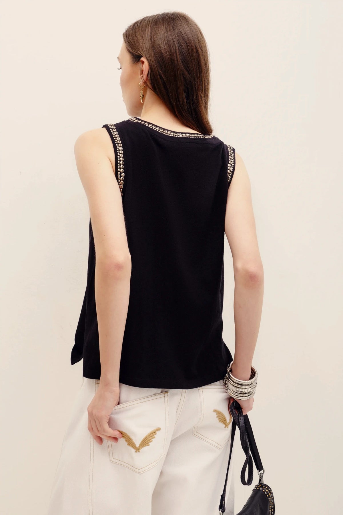 musculosa metalic studs