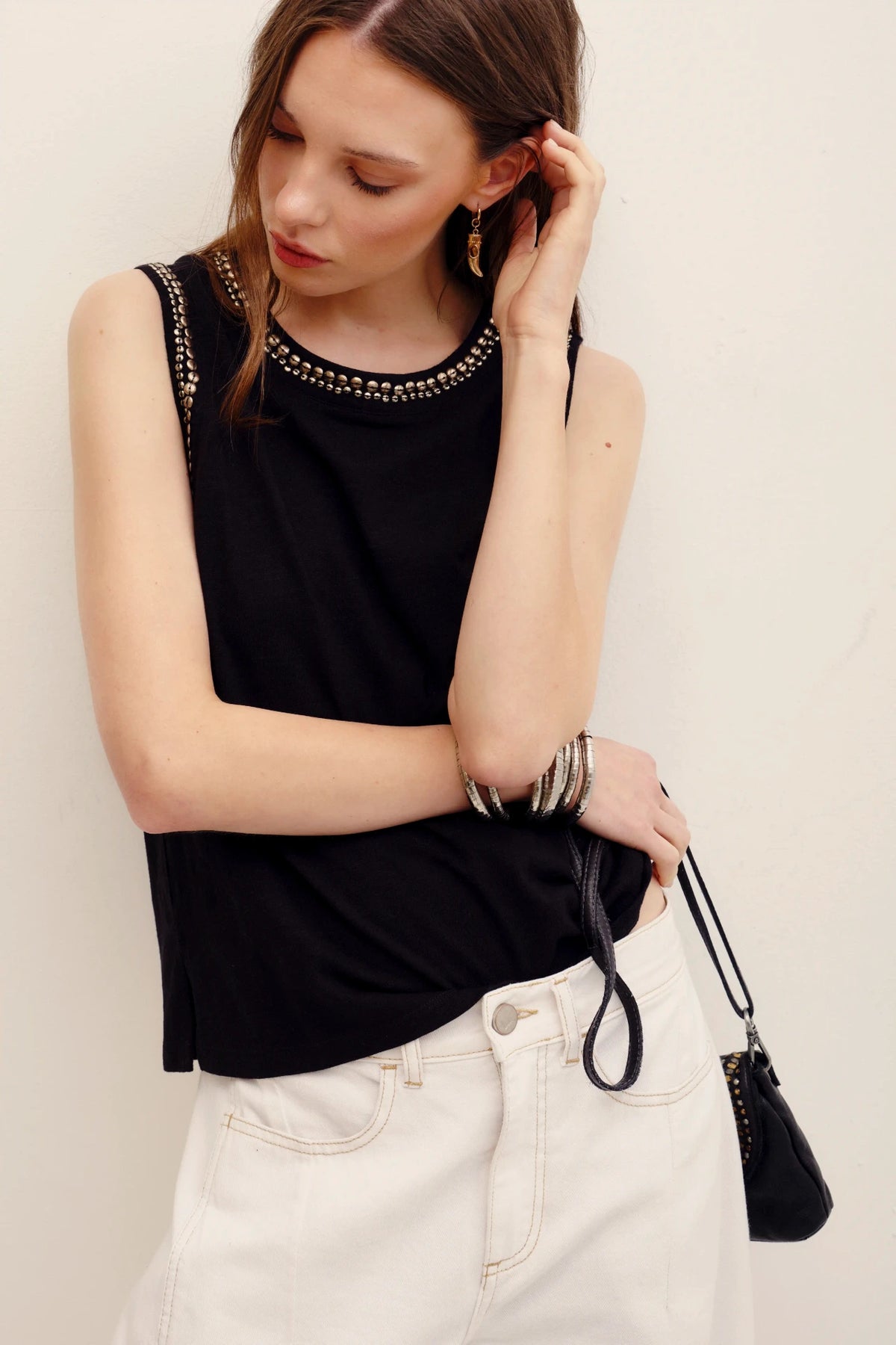 musculosa metalic studs