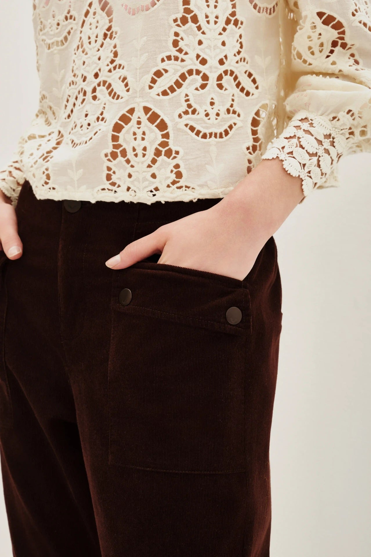 PANTALON CARGO CORDEROY