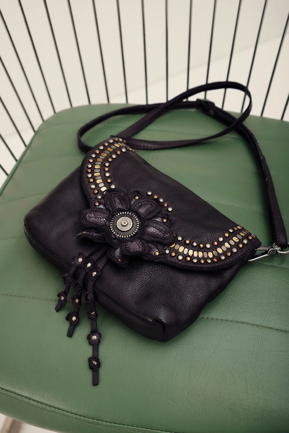 cartera bloom