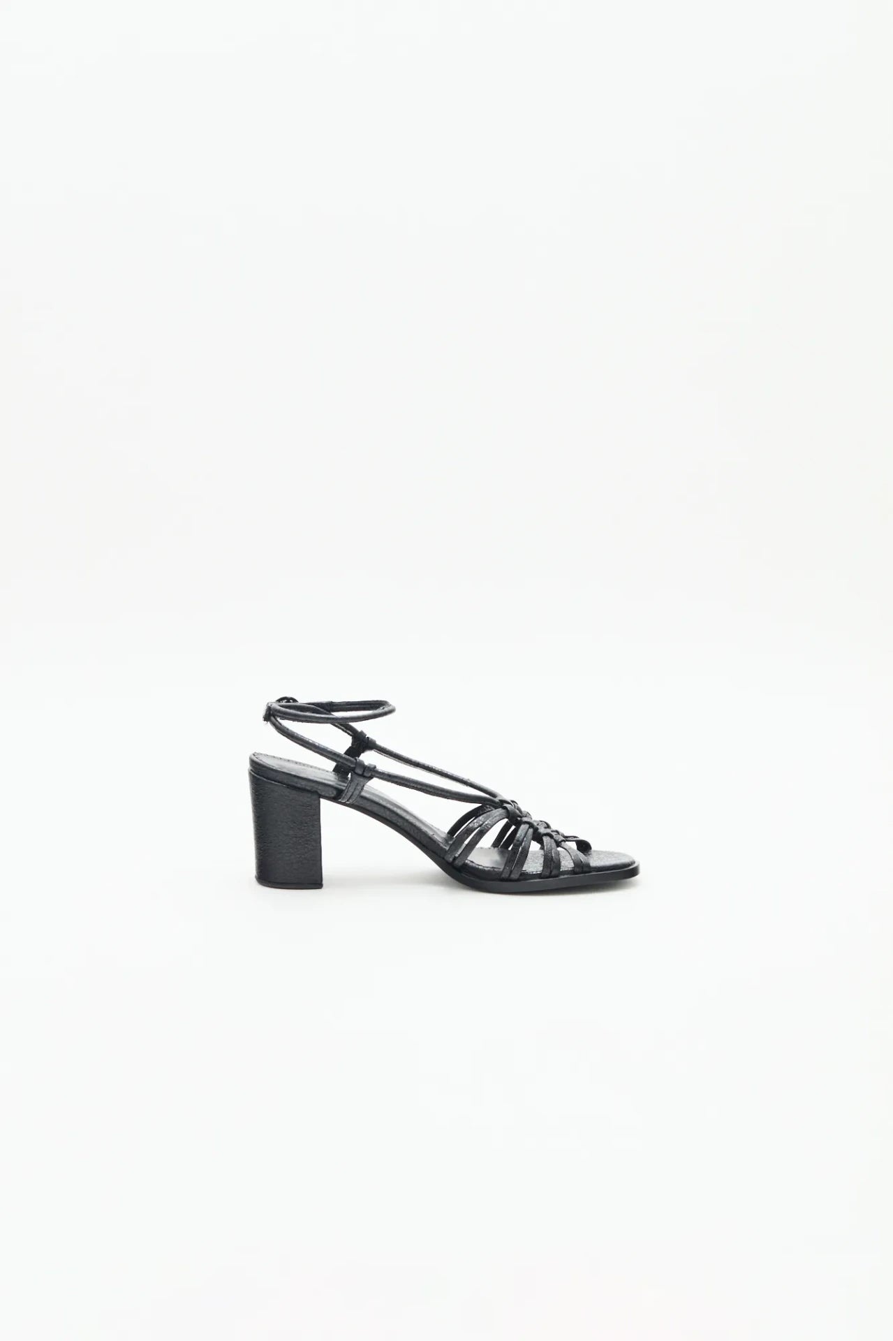 SANDALIA YORU LOW NEW