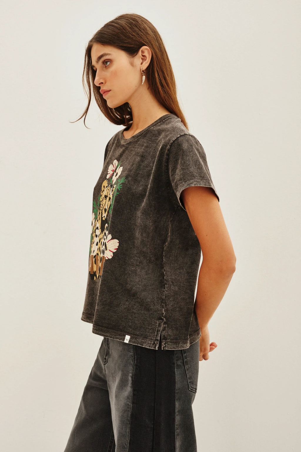 REMERA ANIMAL BOUQUET