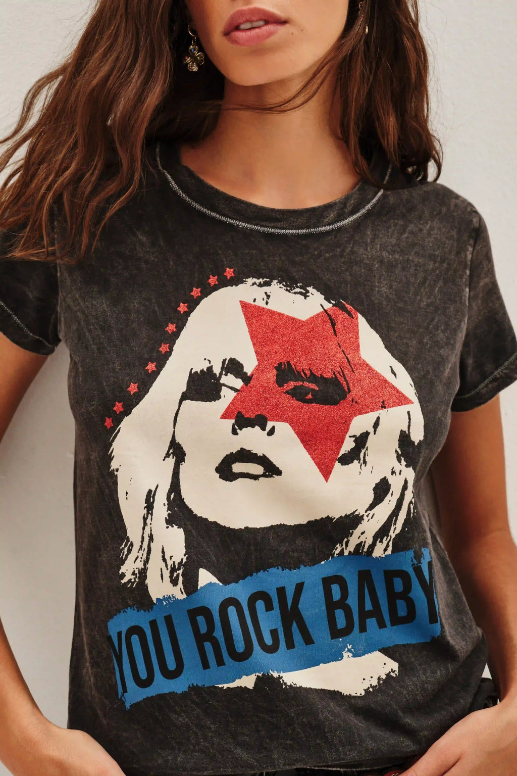 REMERA ELECTRIC YOUTH
