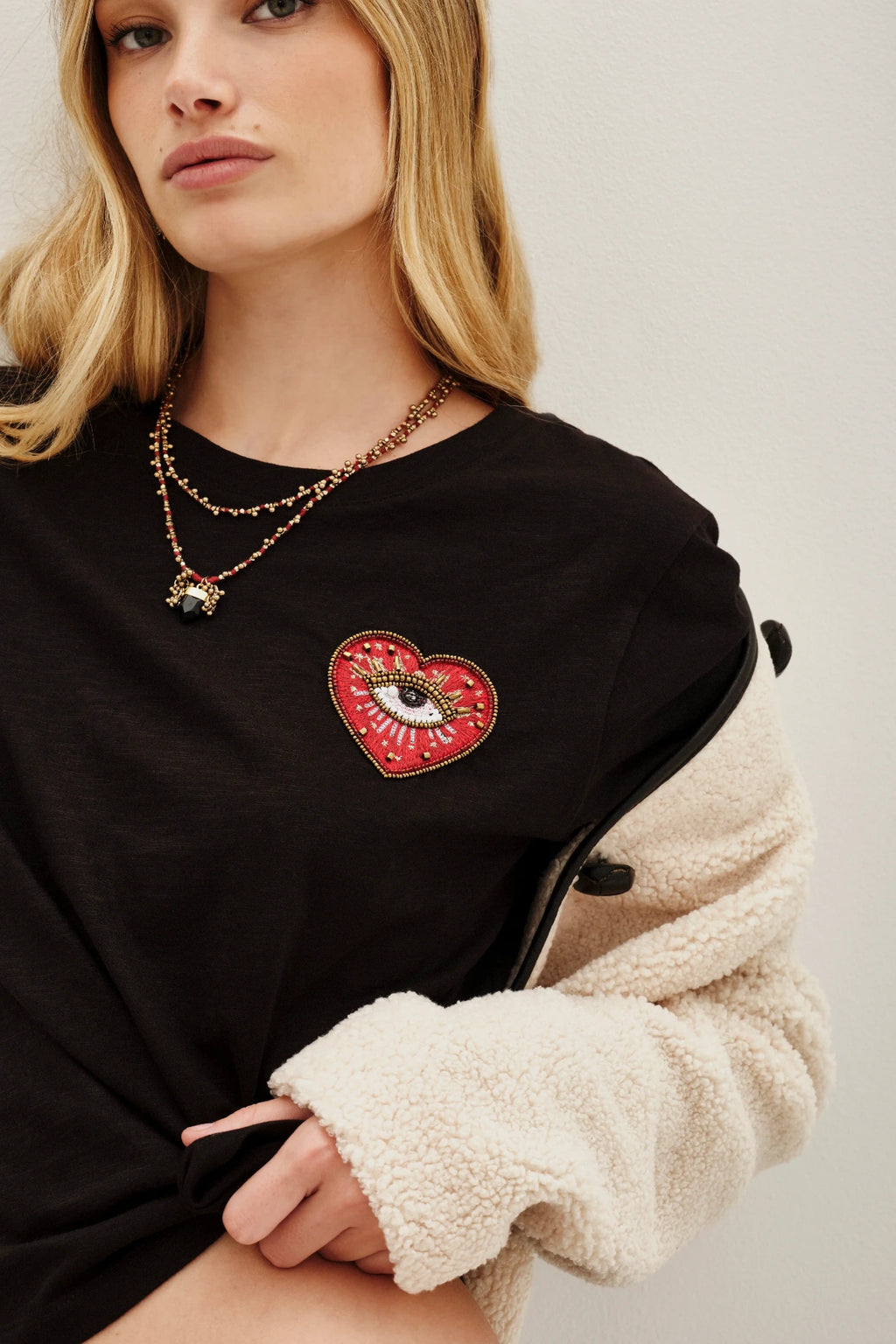 REMERA EYES LOVERS