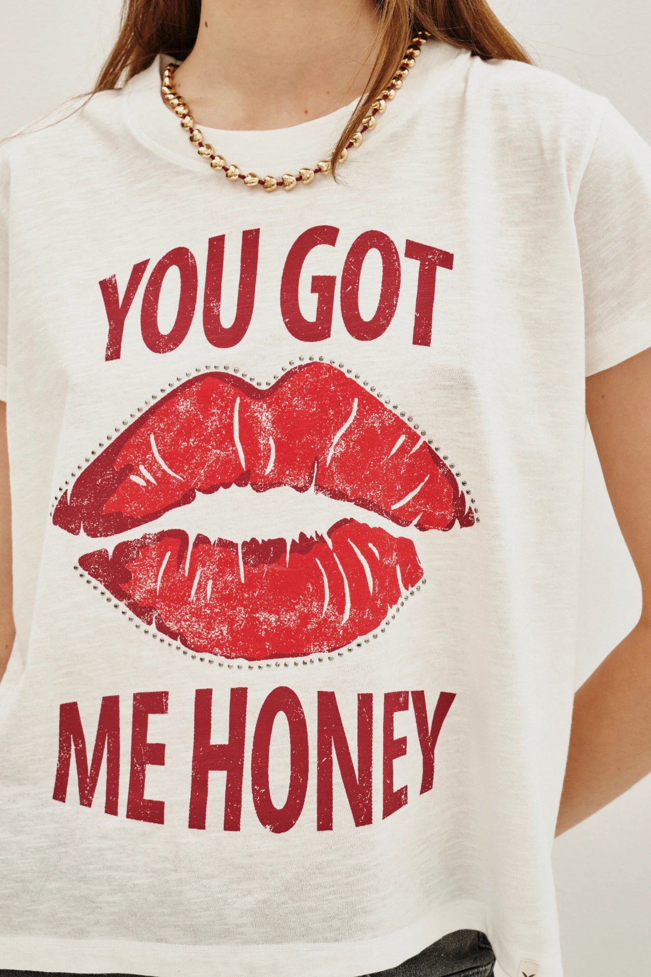 REMERA GOT ME HONEY