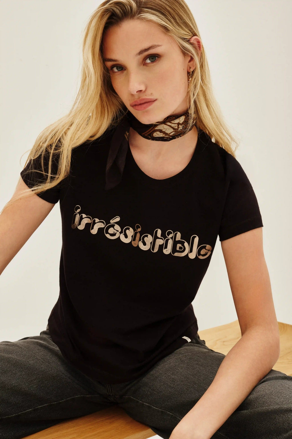 REMERA IRRESISTIBLE