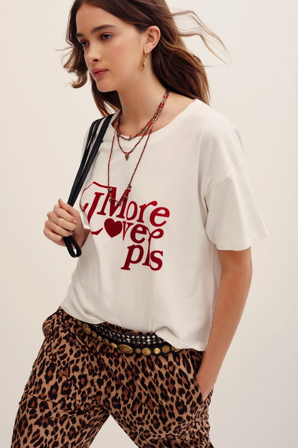 remera love more