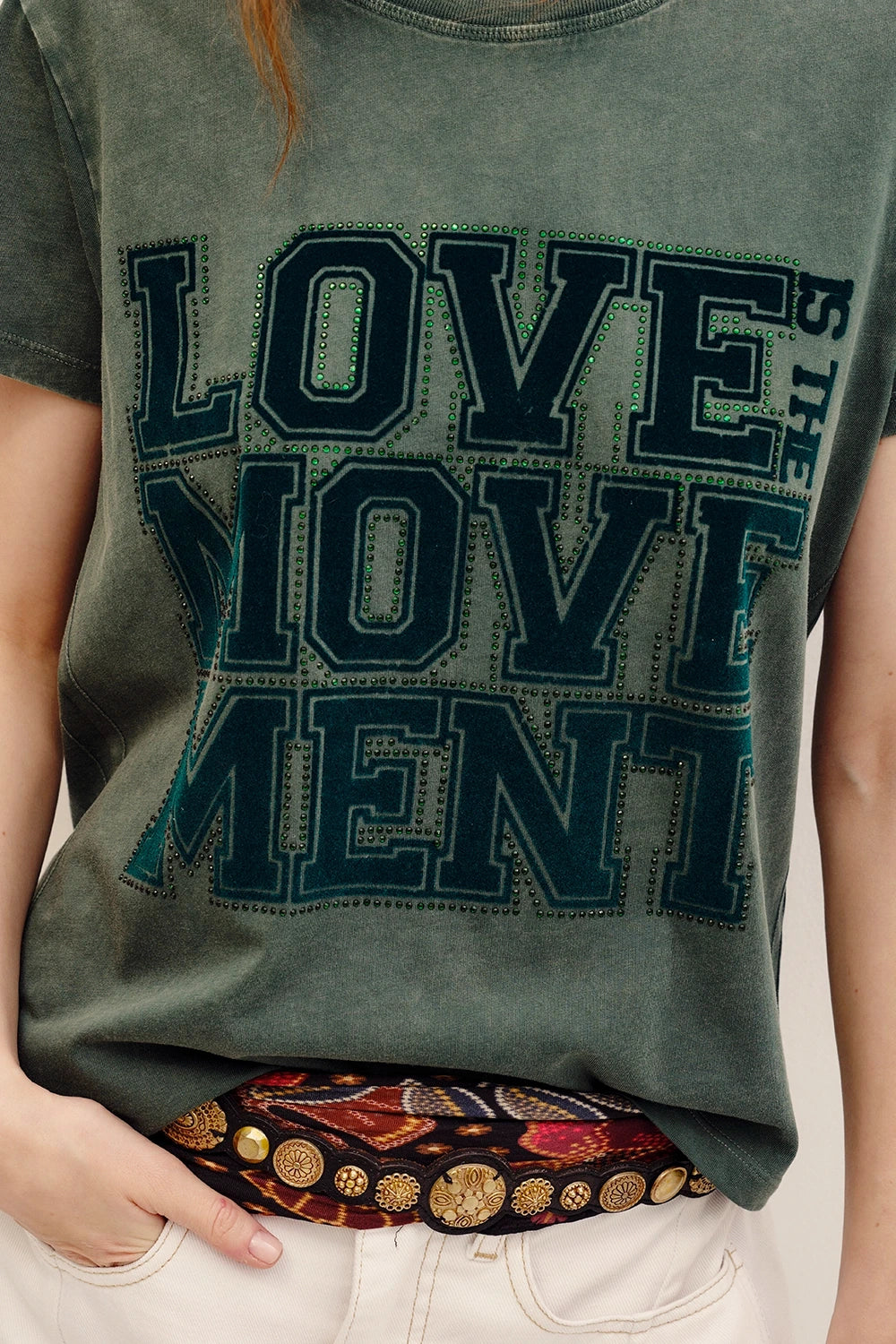remera love movement