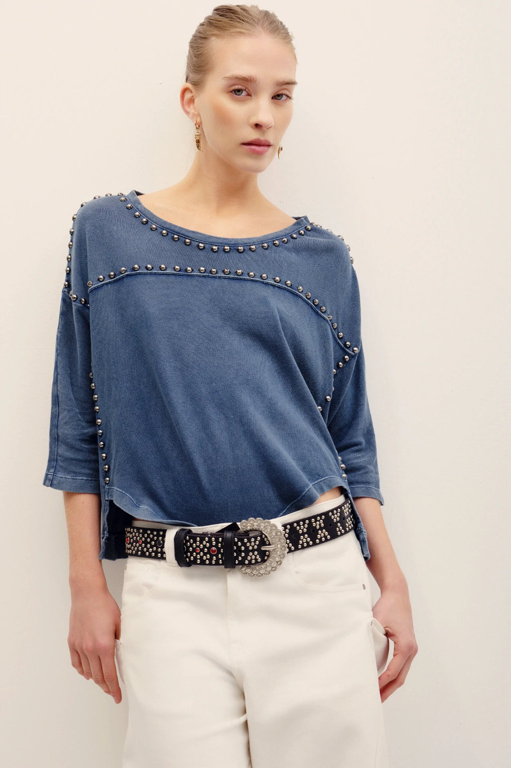 remera studs