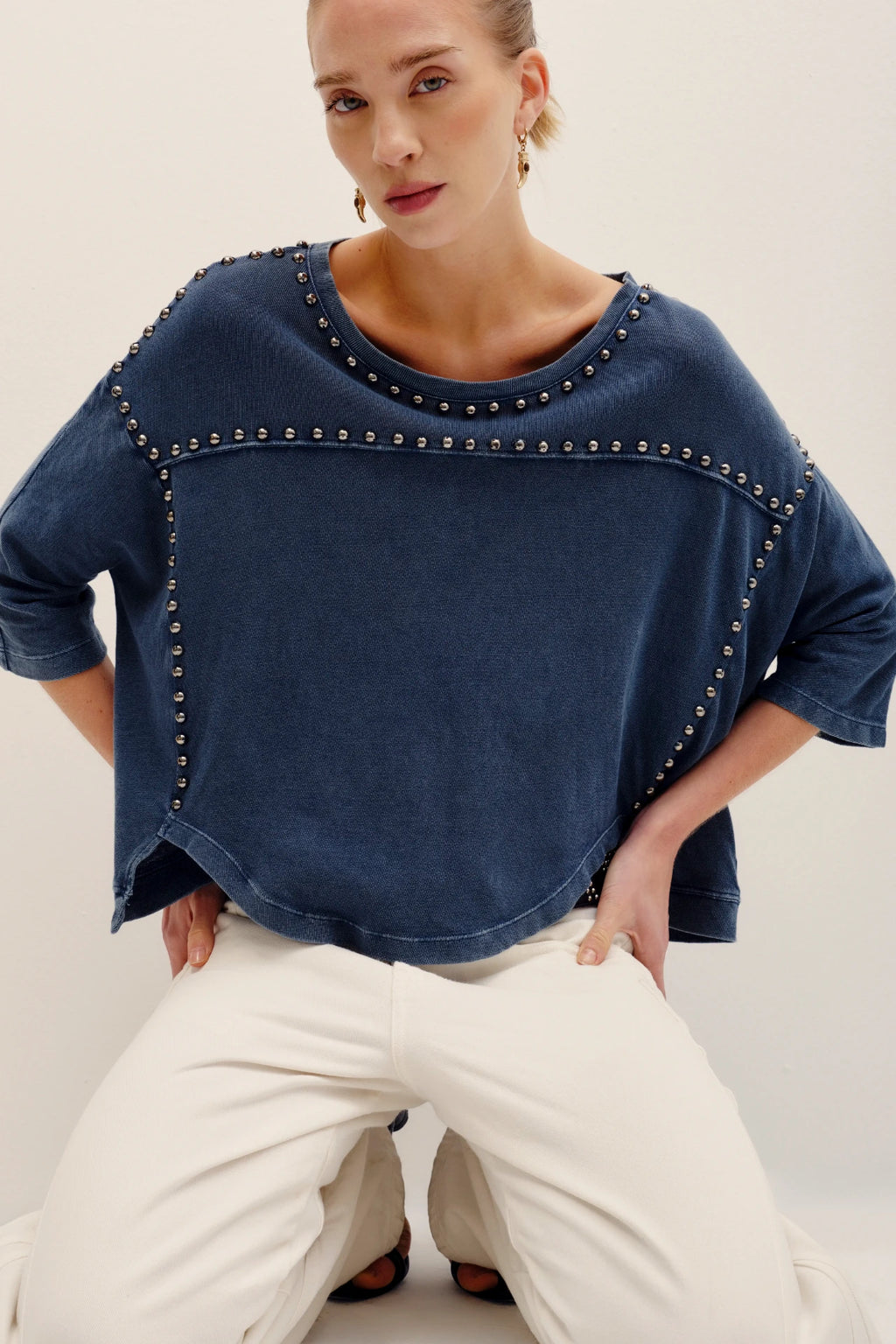 remera studs