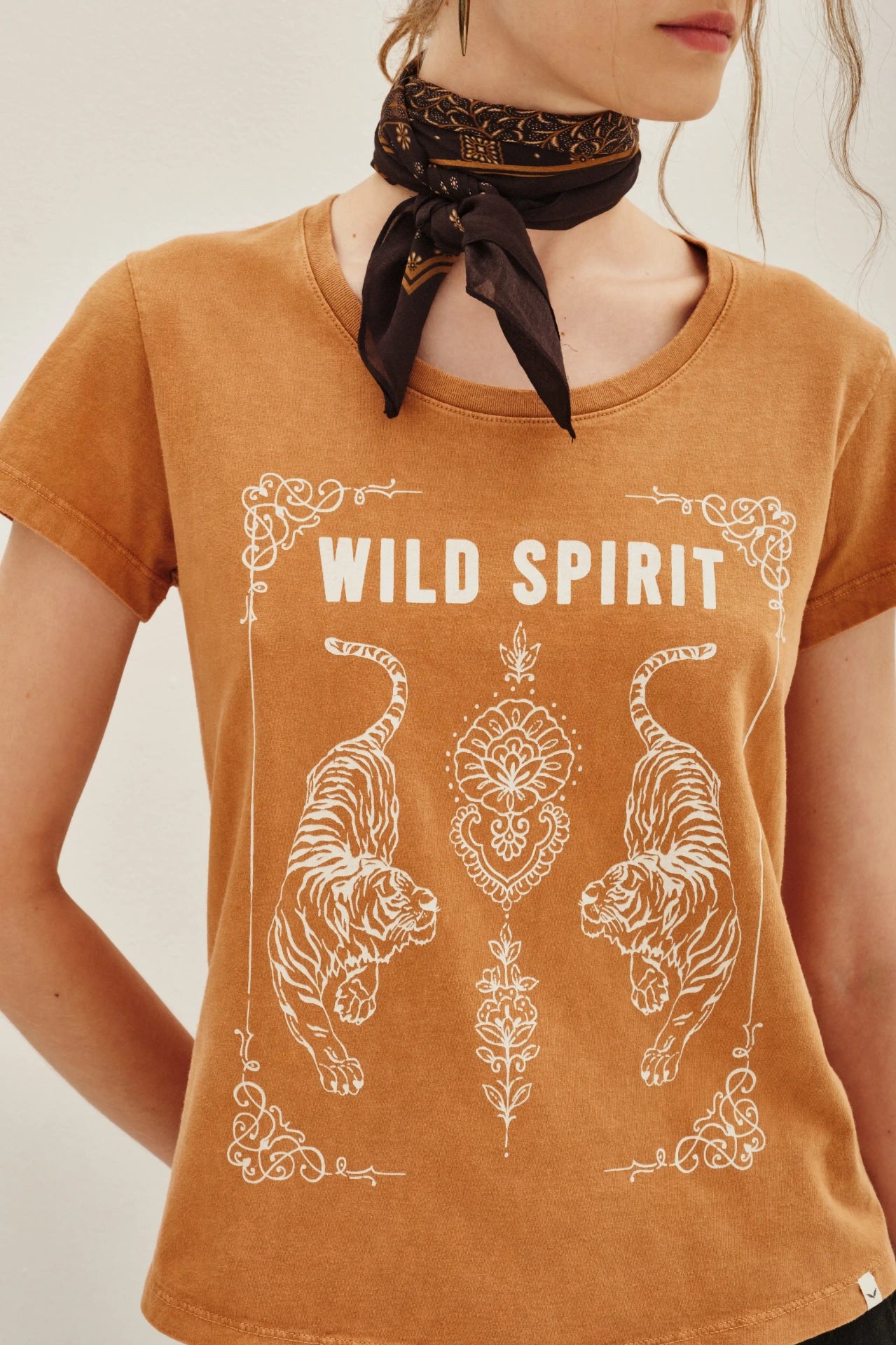 REMERA TIGER SPIRIT
