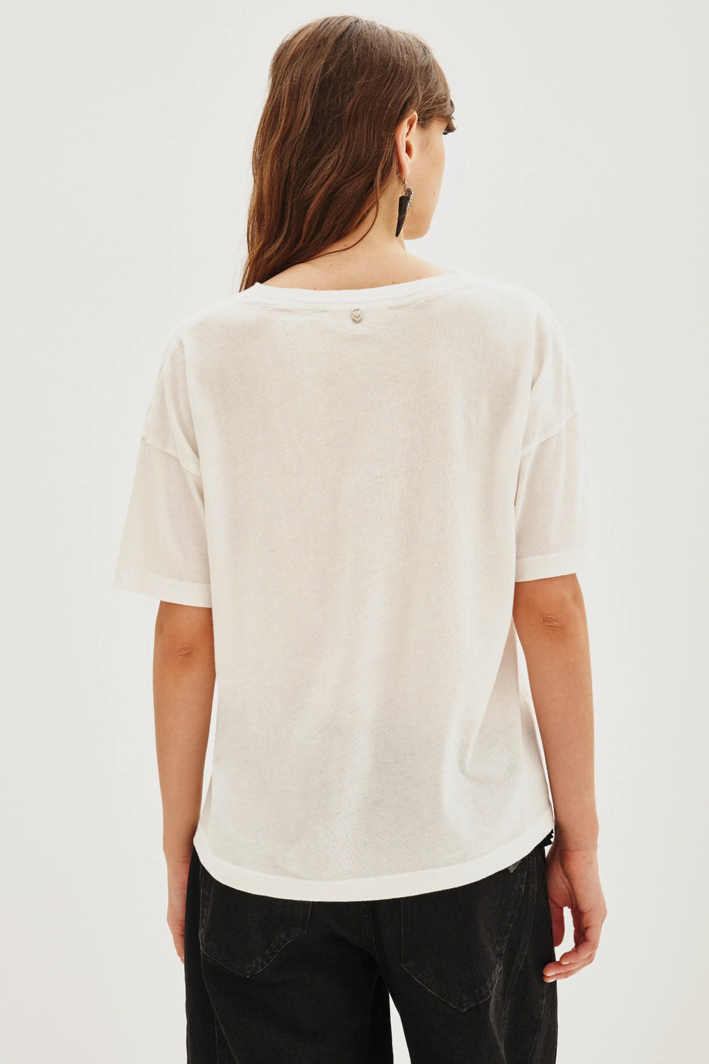 REMERA VINYL