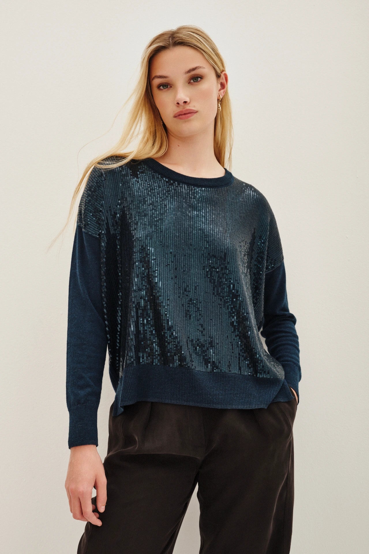 SWEATER SEQUINS
