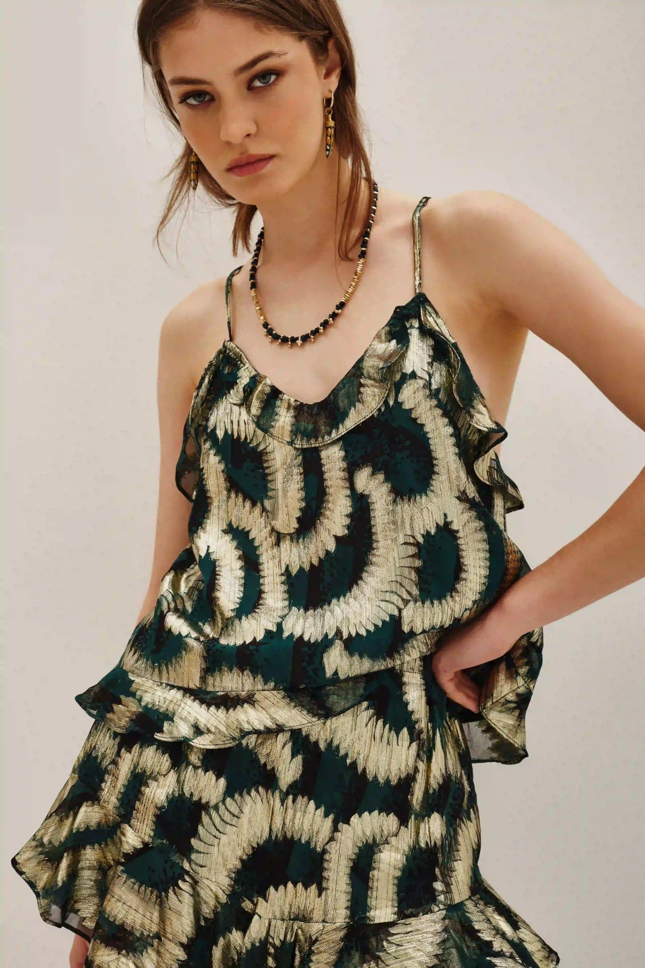 TOP FRILLS WILD LUREX