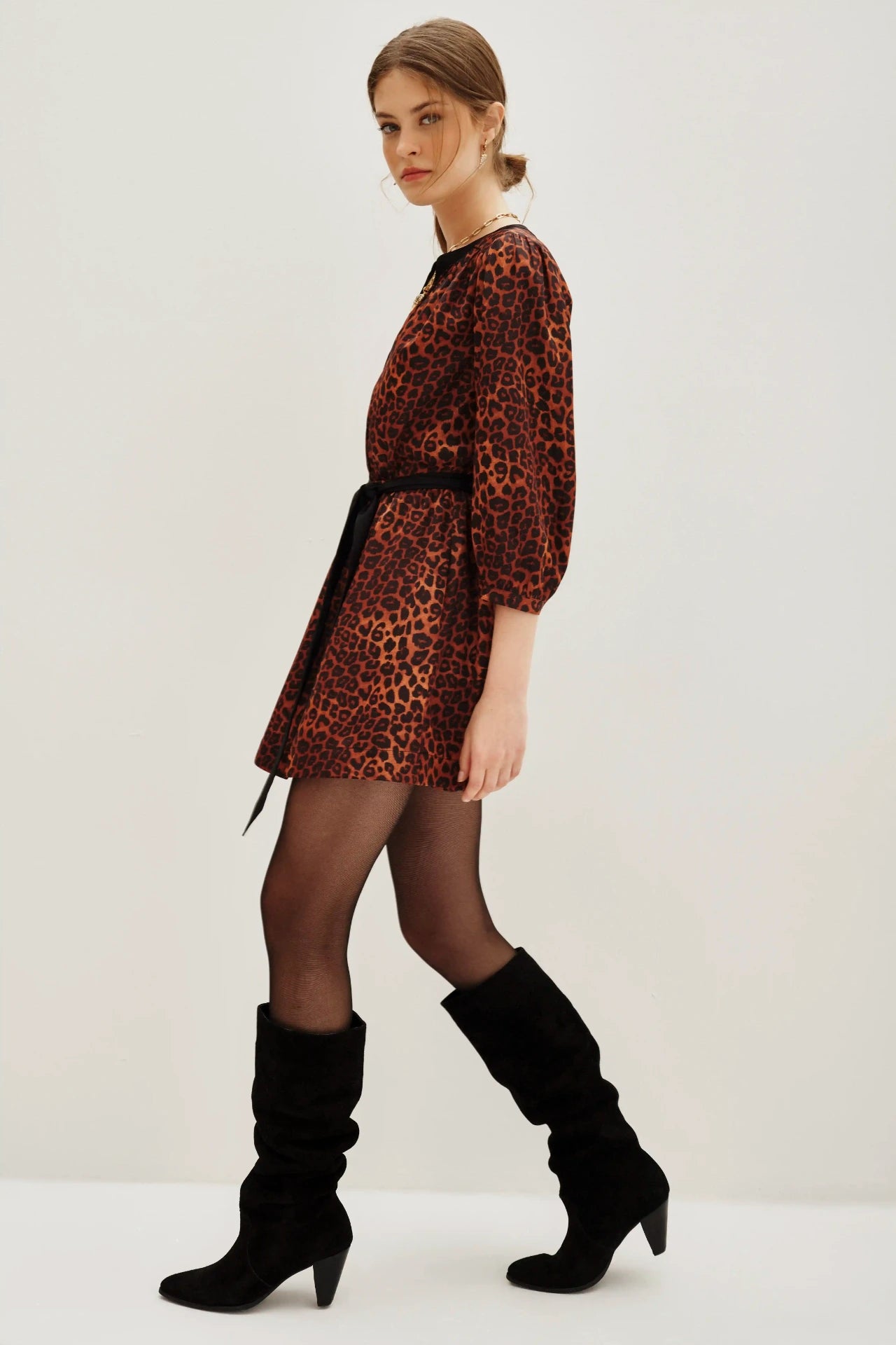 VESTIDO COCKTAIL CARAMEL
