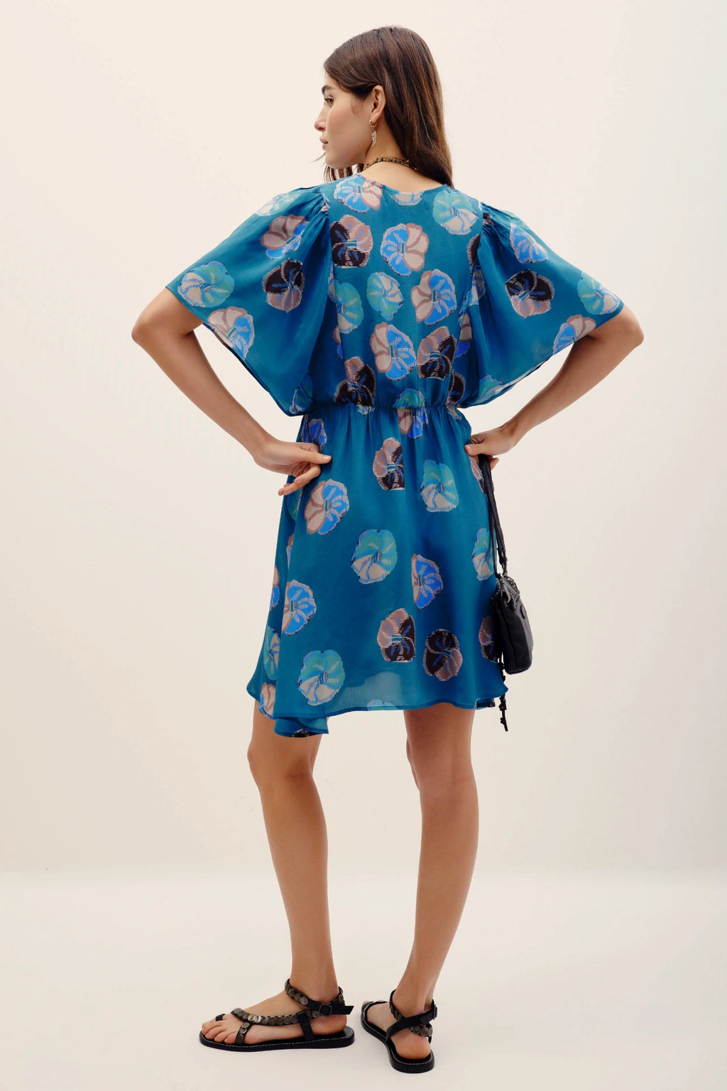vestido irun short natsuki