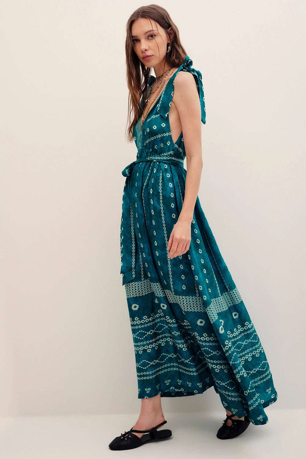 vestido love bandani