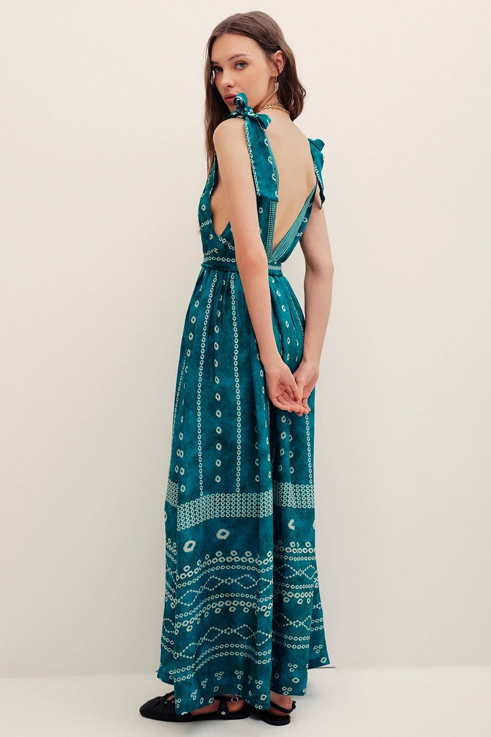 vestido love bandani