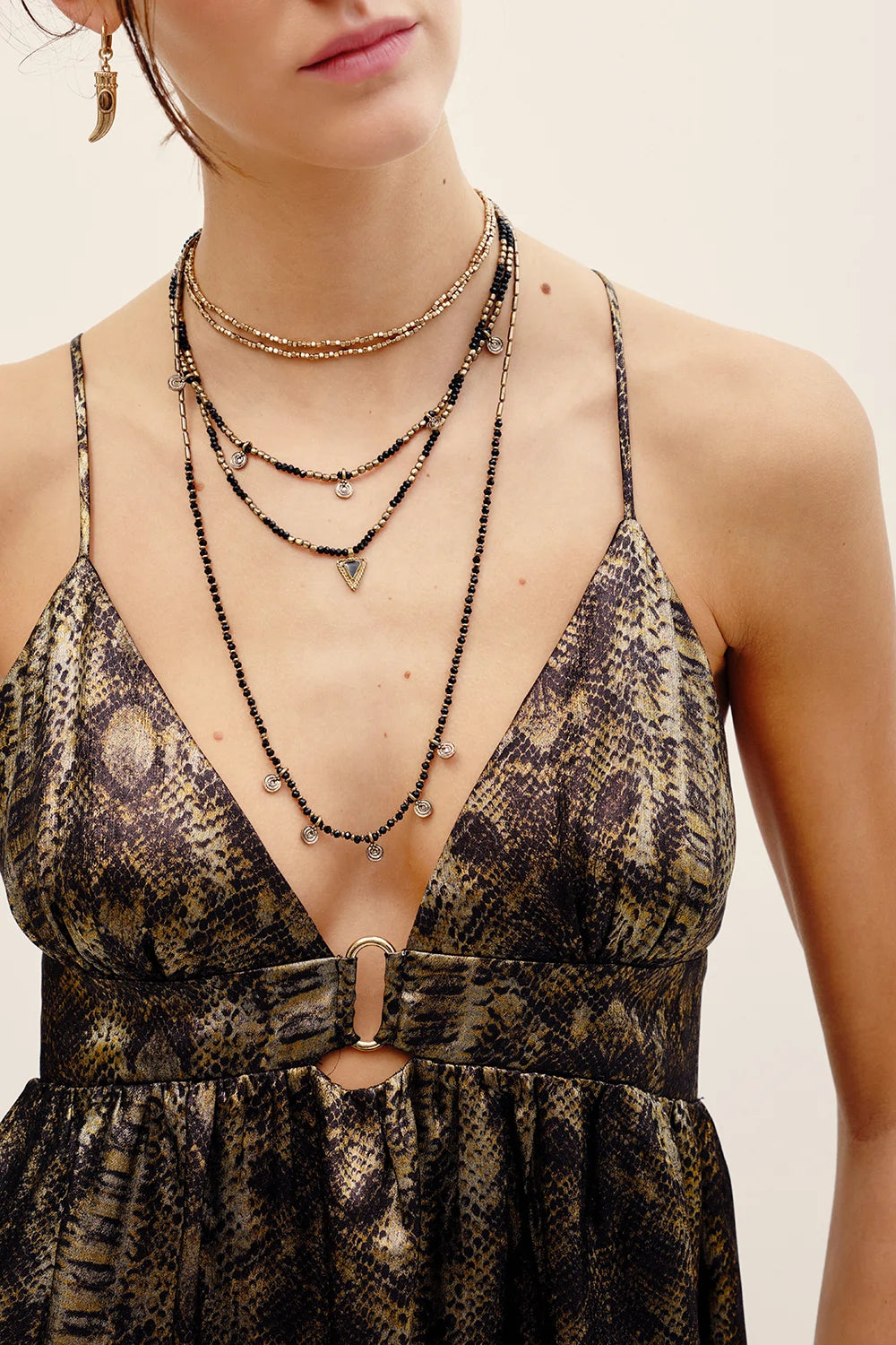 vestido tanya short snake