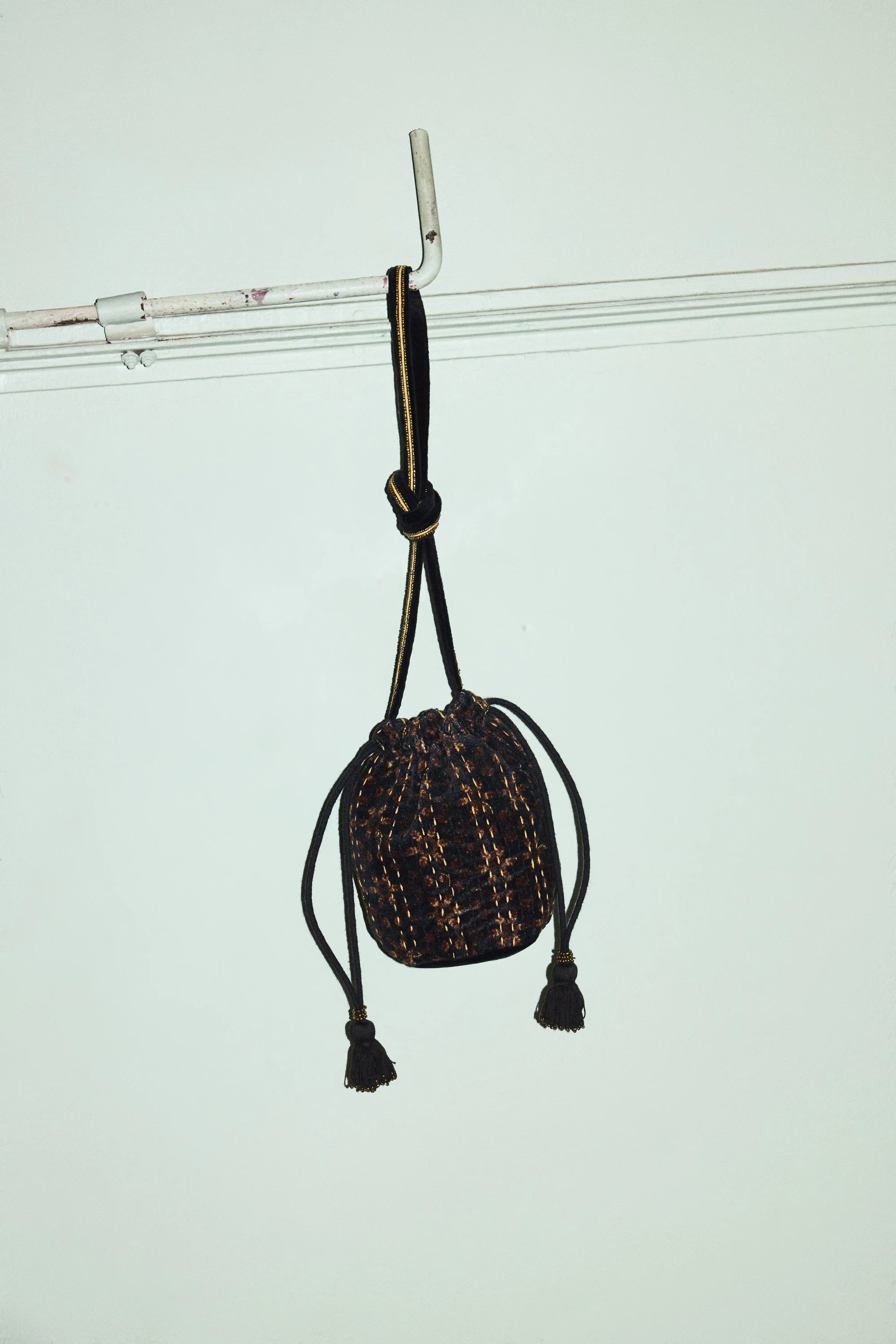 BOLSO NAGA VELVET